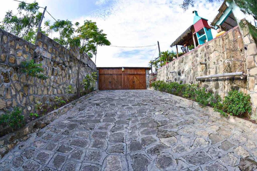 Aguaclara Un Castillo De Arena Seguro Y Privado! 발레니타 외부 사진